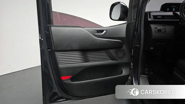 Hyundai Staria id 4231764 из Кореи 17