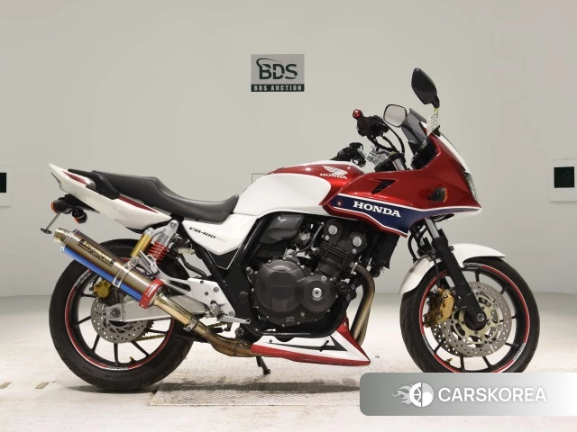 Проданный Honda CB400SF BOLDOR 2017 из Японии, фото 2