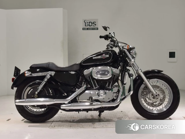 Проданный Harley-Davidson Sportster XL1200C 2015 из Японии, фото 2