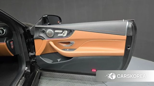 Mercedes-Benz E-Class W213 id 4225763 из Кореи 17