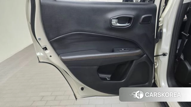 Jeep Compass 2nd Generation id 4471186 из Кореи 17