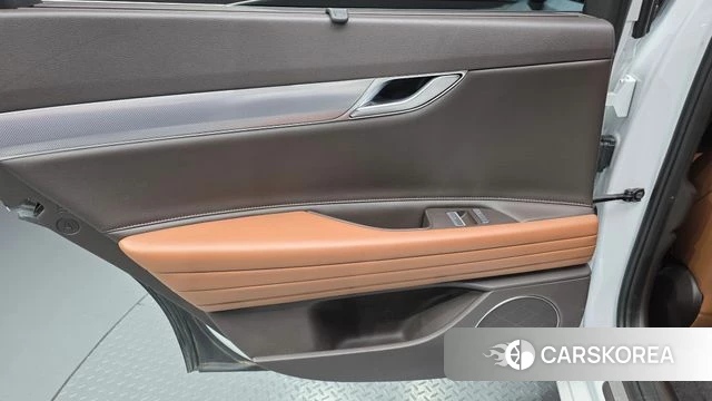 Genesis G80 (RG3) id 4283354 из Кореи 17