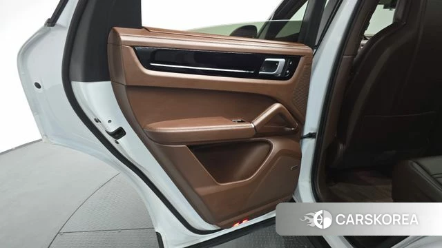 Porsche Cayenne (PO536) id 4268262 из Кореи 17