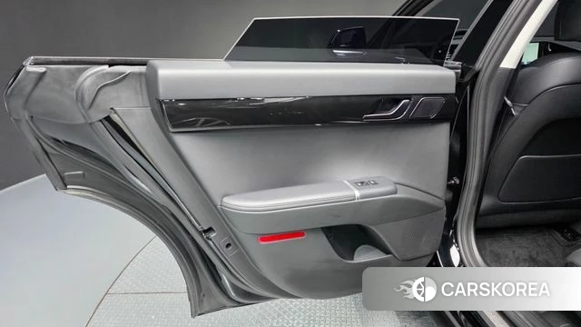 Hyundai Grandeur (GN7) id 4631008 из Кореи 17
