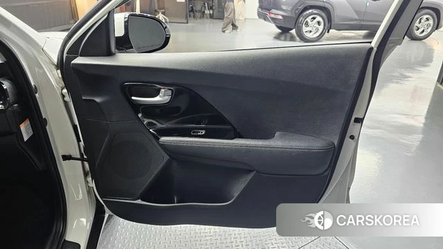 Kia The New Niro id 4464838 из Кореи 17