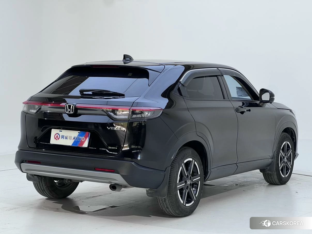Honda Vezel id 4510548 из Китая 17
