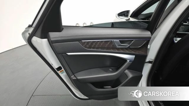 Audi A6 (C8) id 4195365 из Кореи 17