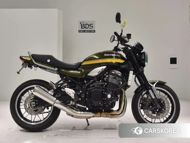 Проданный Kawasaki Z900RS 2019 из Японии