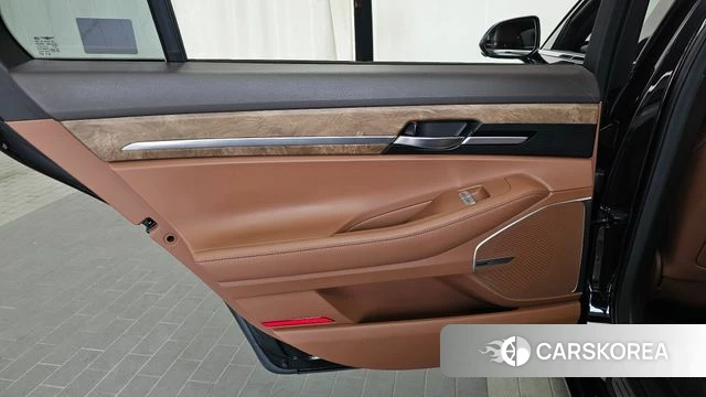 Genesis G90 id 4465298 из Кореи 17