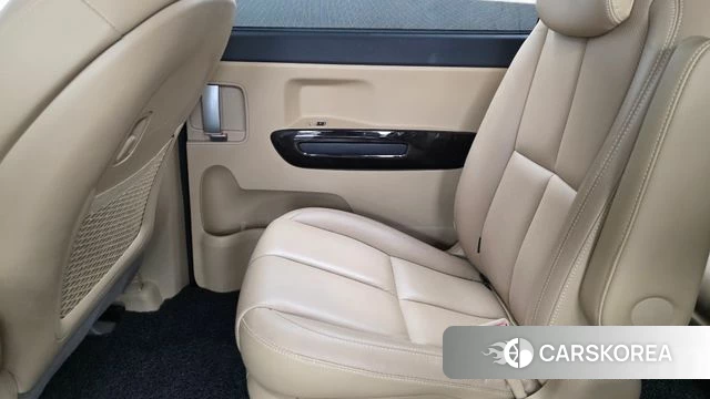 Kia The New Carnival id 4626341 из Кореи 17
