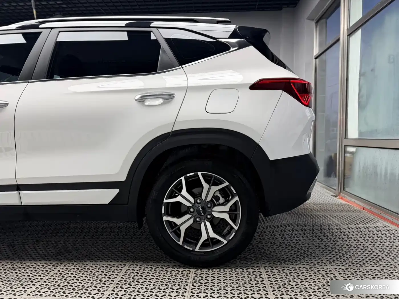 Kia KX3 proud run id 4546192 из Китая 17