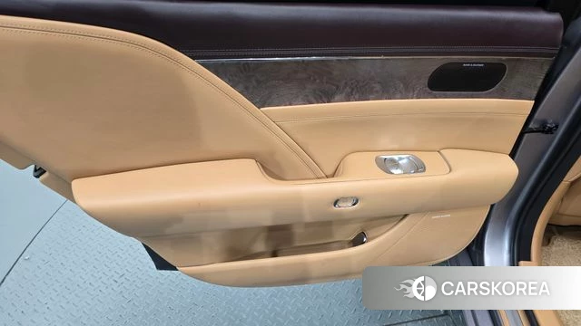 Genesis G90 (RS4) id 4726135 из Кореи 17