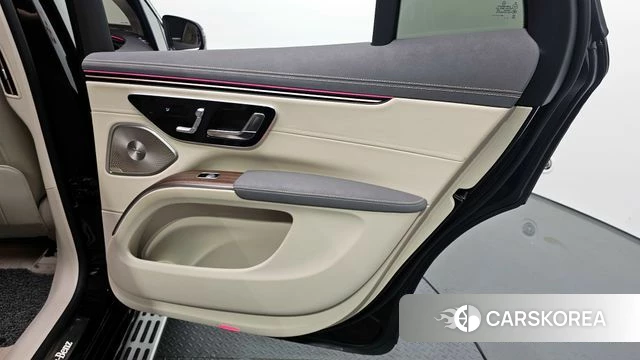 Mercedes-Benz EQS SUV X296 id 4329722 из Кореи 17