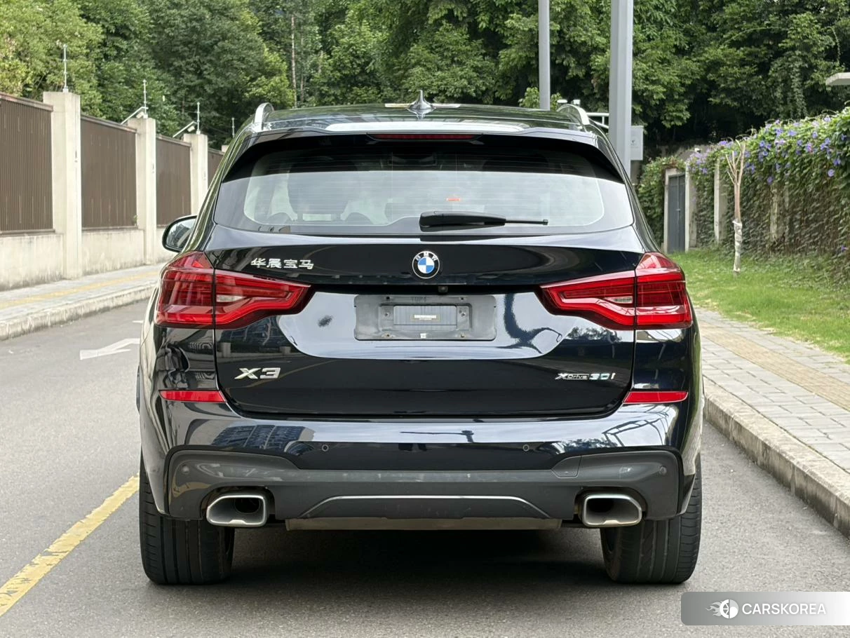 BMW X3 id 4407227 из Китая 17