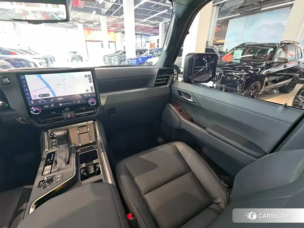 Lexus GX id 4679693 из Китая 17