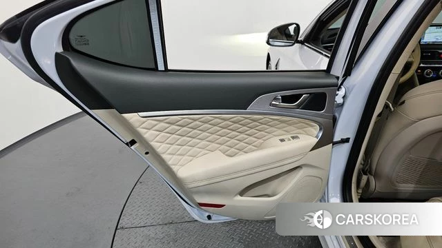 Genesis G70 id 4385116 из Кореи 17