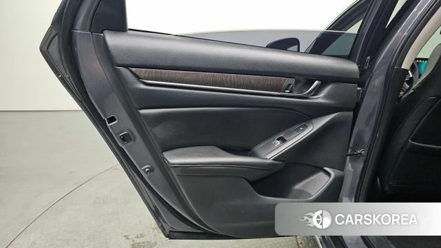 Honda Accord 10th Generation id 4377539 из Кореи 17