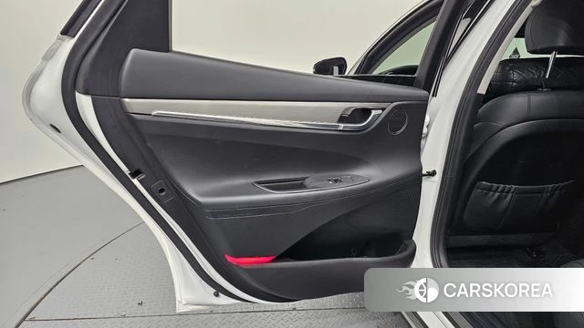 Hyundai The New Grandeur IG id 4855351 из Кореи 17