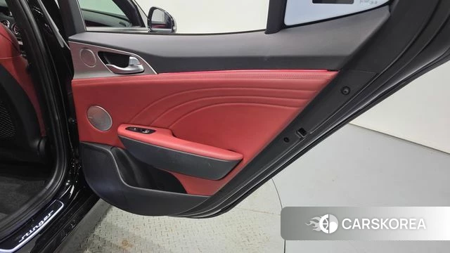 Kia Stinger Meister id 4625428 из Кореи 17