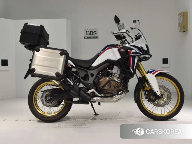 Проданный Honda CRF1000L AFRICA TWIN 2016 из Японии