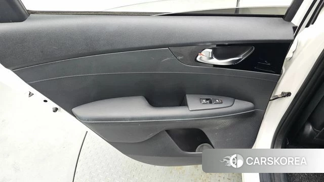 Kia Come New K3 id 4225606 из Кореи 17