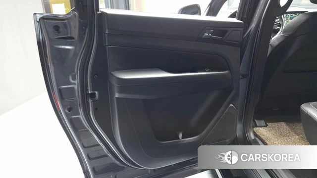 Ssangyong Rexton Sports Cannes id 4525047 из Кореи 17