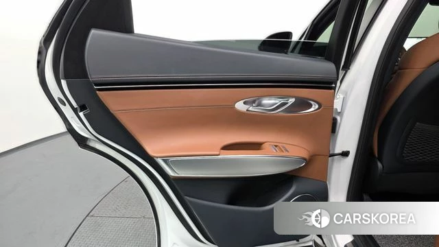 Genesis GV70 id 4613089 из Кореи 17
