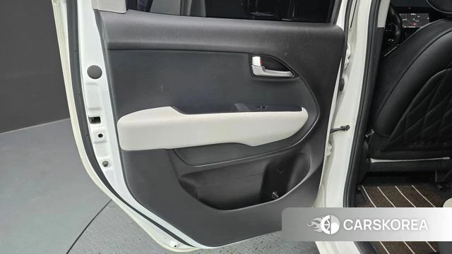 Kia The New Kia Ray id 4223292 из Кореи 17