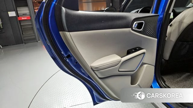 Kia Soul Booster EV id 4363099 из Кореи 17