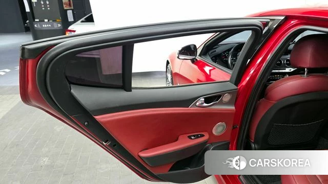 Kia Stinger id 4310958 из Кореи 17