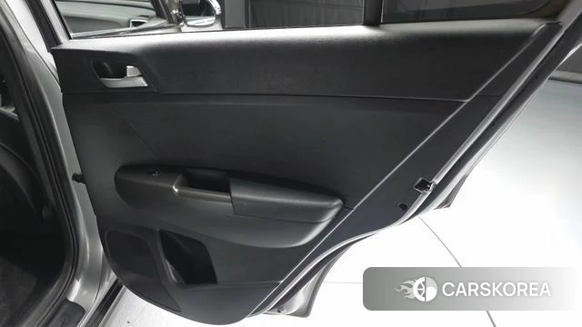 Kia Sportage The Bold id 4196702 из Кореи 17