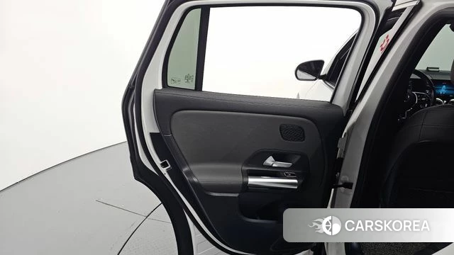 Mercedes-Benz EQA H243 id 4396384 из Кореи 17