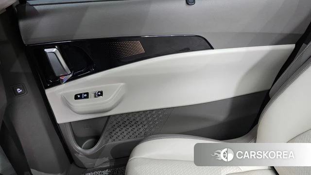 Kia The New Carnival 4th Generation id 4230012 из Кореи 17