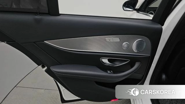 Mercedes-Benz E-Class W213 id 4708566 из Кореи 17