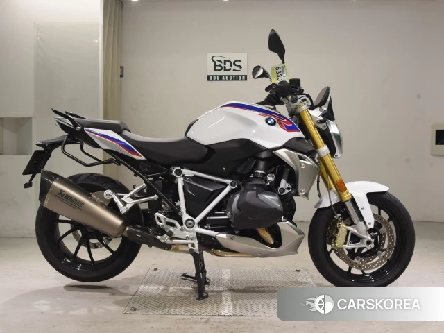 Проданный BMW R1250R 2022 из Японии