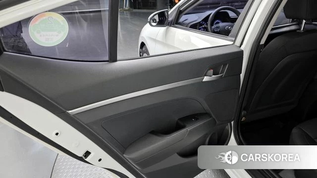 Hyundai The New Avante AD id 4363268 из Кореи 17