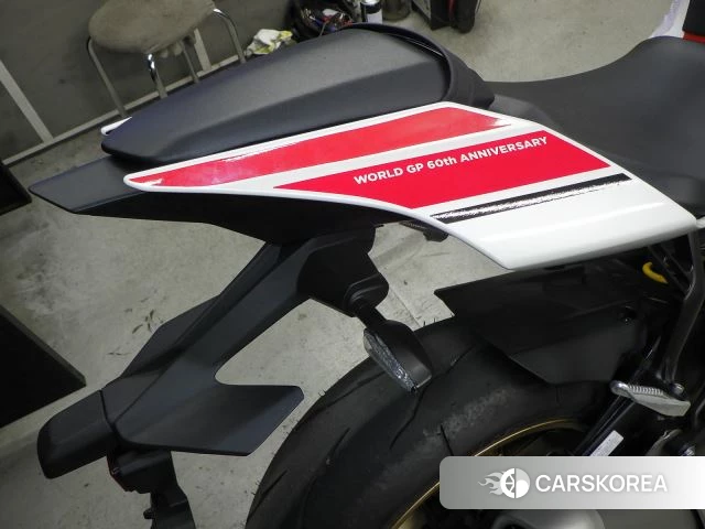 Проданный Yamaha YZF-R1 id 3945593 из Японии, фото 17
