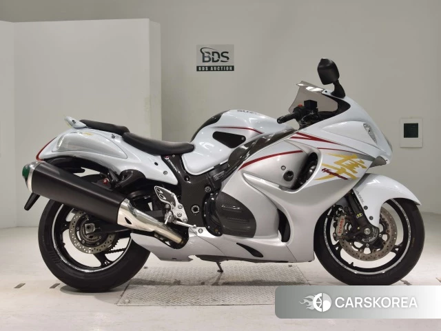 Проданный Suzuki GSX1300R HAYABUSA 2015 из Японии, фото 2