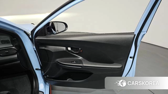 Hyundai Veloster (JS) id 4309577 из Кореи 17
