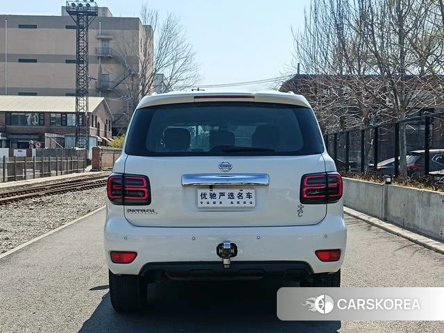 Nissan Toure id 4235053 из Китая 17