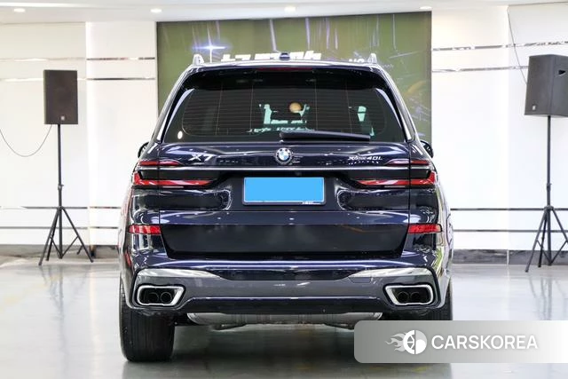 BMW X7 id 4264047 из Китая 17