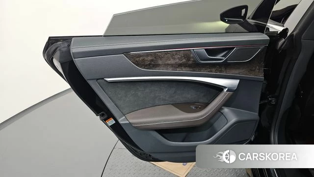 Audi A7 (4K) id 4445872 из Кореи 17