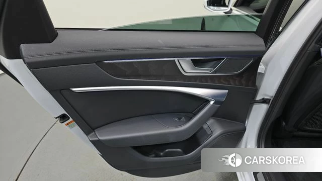 Audi A6 (C8) id 4580298 из Кореи 17