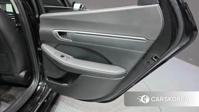 Hyundai Sonata D Edge (DN8) id 4578597 из Кореи 17