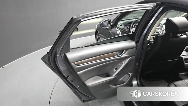 Honda Accord 10th Generation id 4667495 из Кореи 17