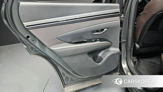 Hyundai Tucson (NX4) id 4579468 из Кореи 17