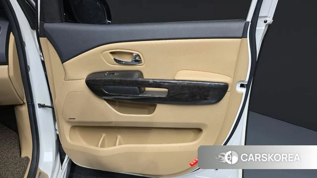 Kia The New Carnival id 4662920 из Кореи 17