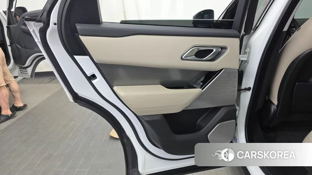 Land Rover Range Rover Velar id 4625855 из Кореи 17