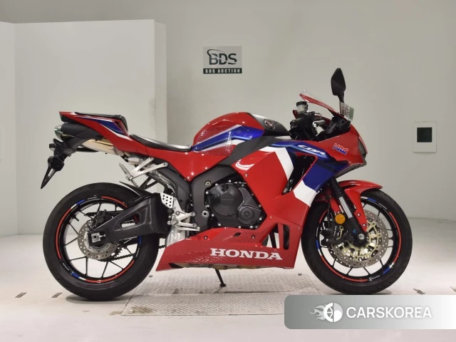 Проданный Honda CBR600RR 2022 из Японии, фото 2