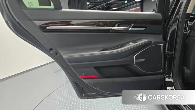 Genesis G90 id 4849809 из Кореи 17